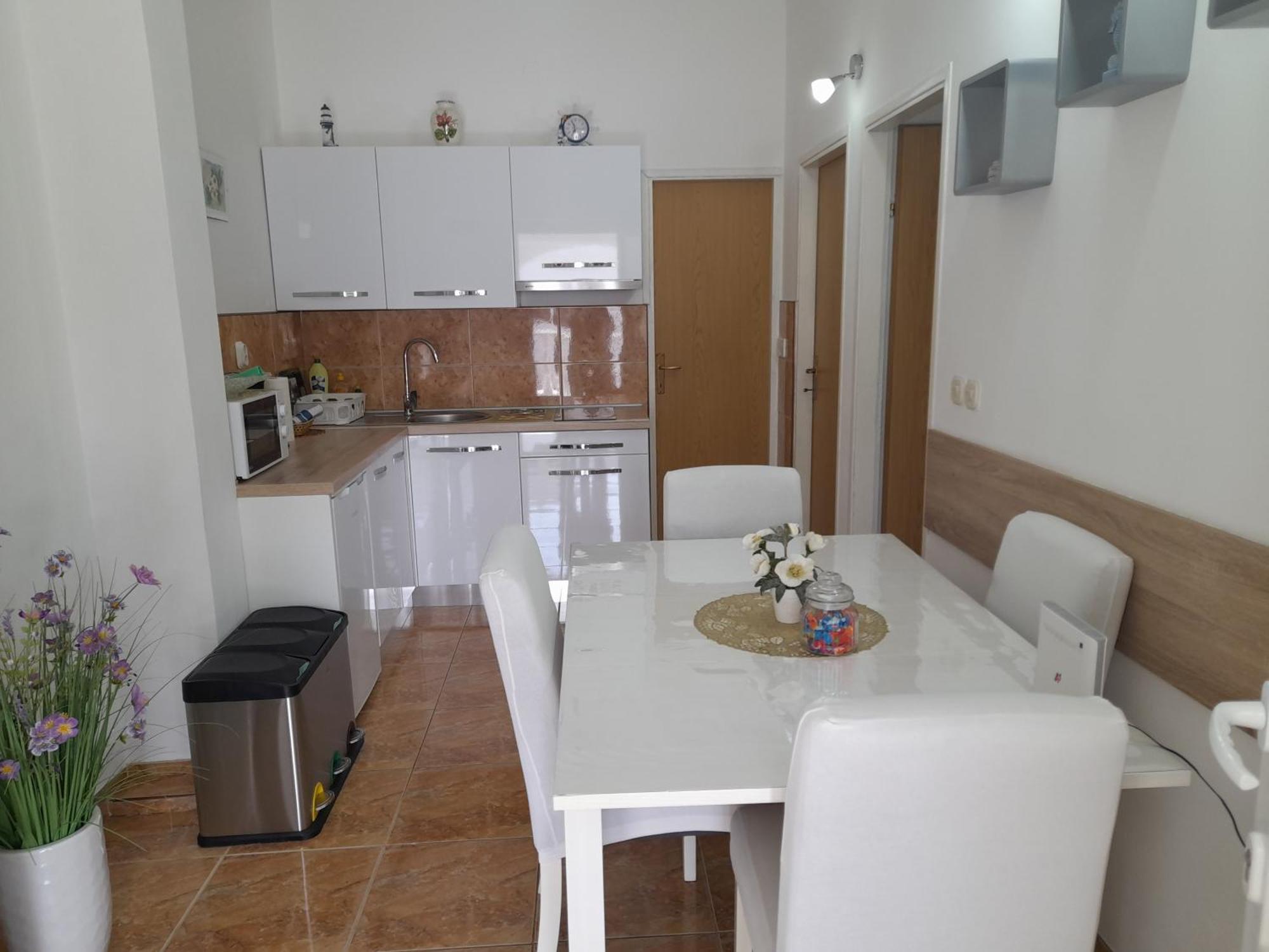 Apartment Megy Vir Εξωτερικό φωτογραφία